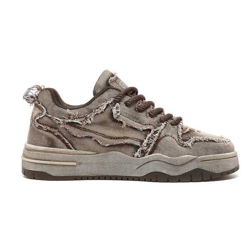 Mens Personalized Cowboy Retro Fashion Skateboarding Shoes Mens Sports Shoes Couple Outdoor Sports Shoes and Casual Shoes Y250320