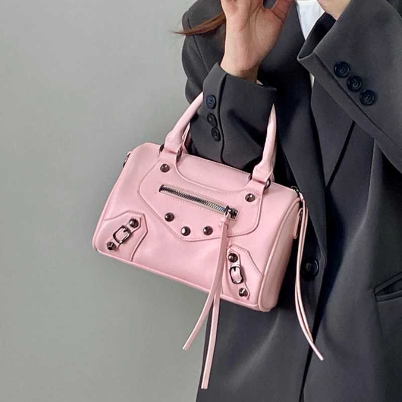 Retro motorcycle style cool girl messenger bag fashionable solid color womens shoulder bag portable womens handbag wallet handbag Y250320