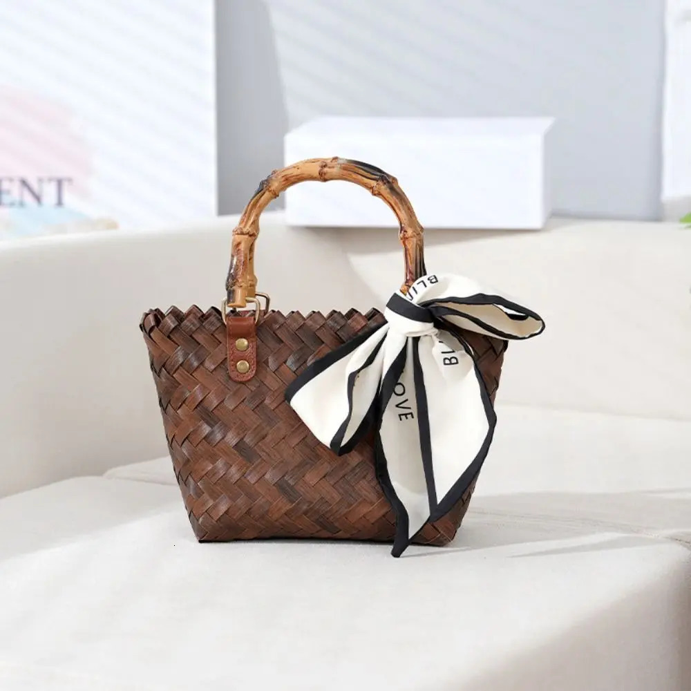 Womens large capacity bamboo handbag crochet bag casual womens shopping vacation beach 250317