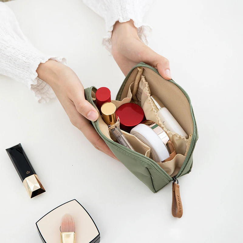 Small solid portable makeup bag travel makeup bag wallet storage organizer daily makeup box mini handbag 250320