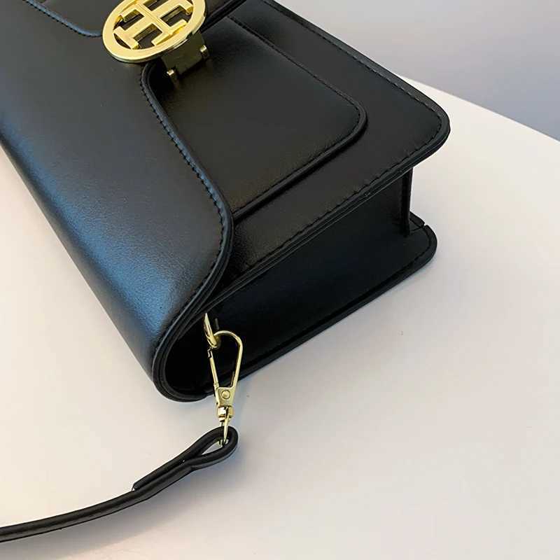 Ladies cross foreskin leather womens bag fashion classic shoulder strap bag solid wild womens handbag shoulder messenger bag Y250319