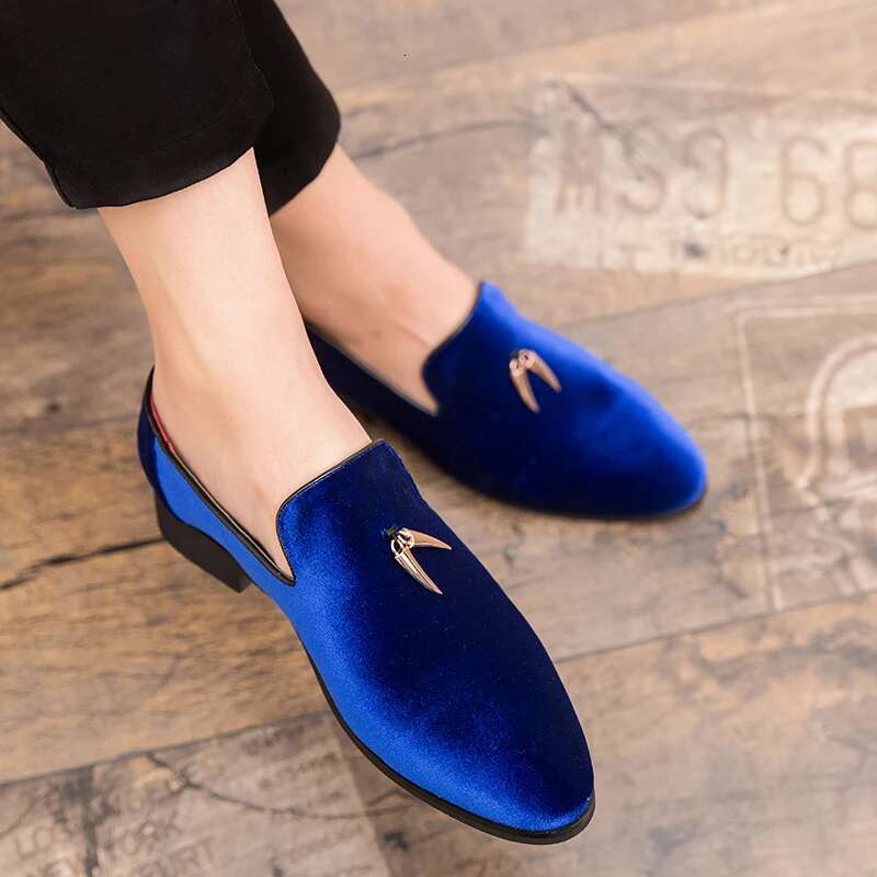 QUAOAR 2021 New Casual Leather Brand Moccasin Oxfords Driving Loafers Moccasins Dress Shoes For Men