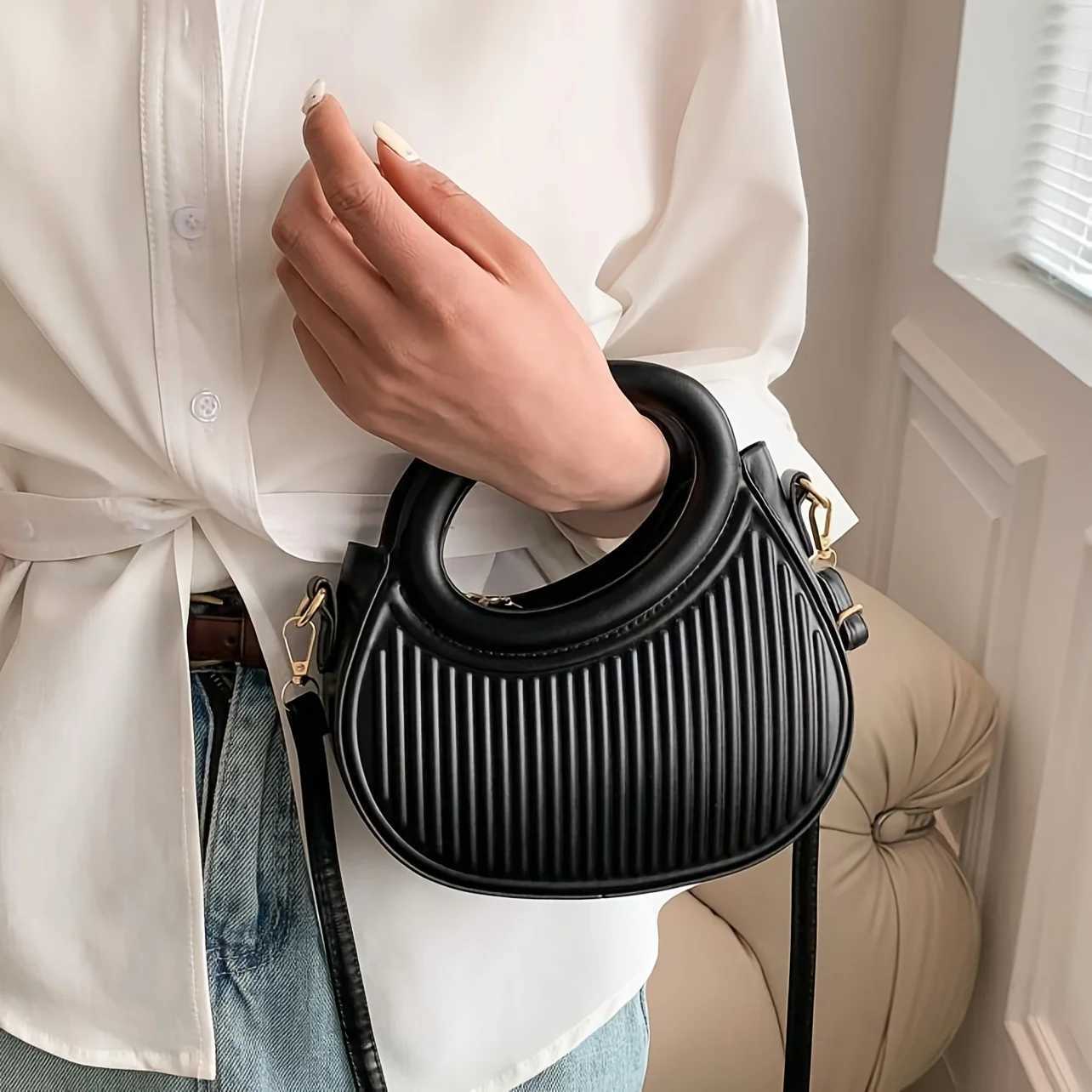 Fashionable striped design womens cross body bag elegant synthetic leather handbag wallet luxurious appearance shoulder bag suitable for daily use Y25
