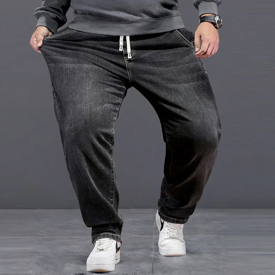 Extra Big Size Jeans Men High Elastic Waist Baggy Denim Pant Male Plus Large Loose Fit Cow Trouser 8XL 6XL Classic Black Blue 250320