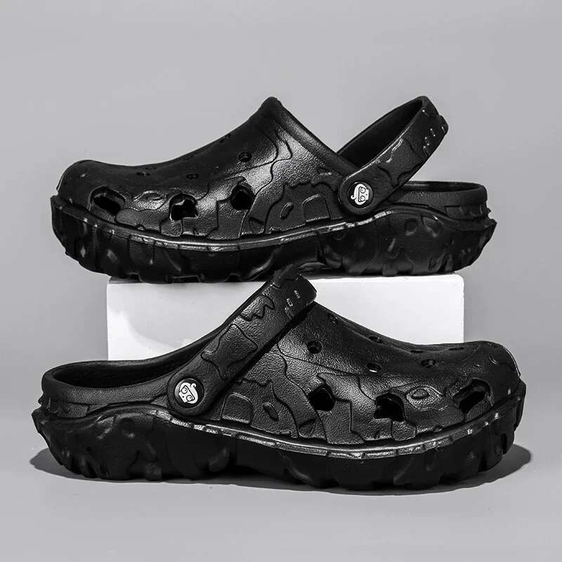2025 Summer Slippers Clogs Men Beach Outdoor Garden Shoes Casual Sandals Black Brown Slip-On Men's Breathable Slides