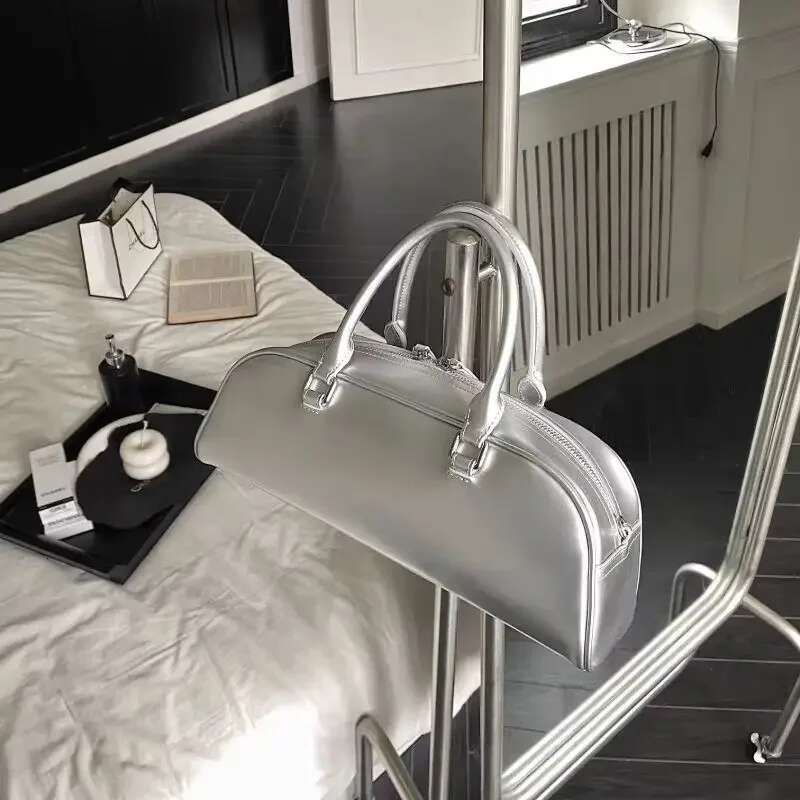 New Large Glossy Surface Oil Wax Cow Leather Women Handbag Horizontal Cowskin Tote Beige Sier Travel Shoulder Bag