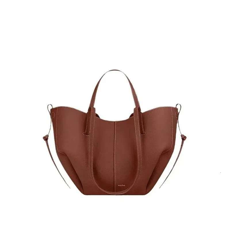 Designer bagNew Hot Selg Item Fashion Atmosphere Shopping Bag Trend Classic Queen Fan Casual Chic Retro Style Premium Handbag Toys Gift