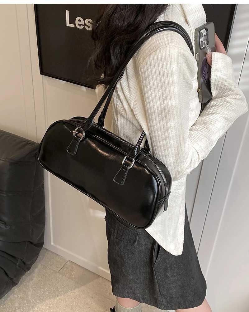 Solid color PU leather womens underwear bag 2024 spring Korean fashion retro simple shoulder bag womens handbag and wallet Y250319