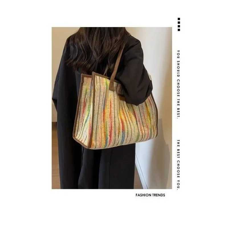 Large Capacity 2025 New Full Match Rainbow Strip Single Shoulder Hard Bottom Stereo Treasure Mom Handbag Y250320