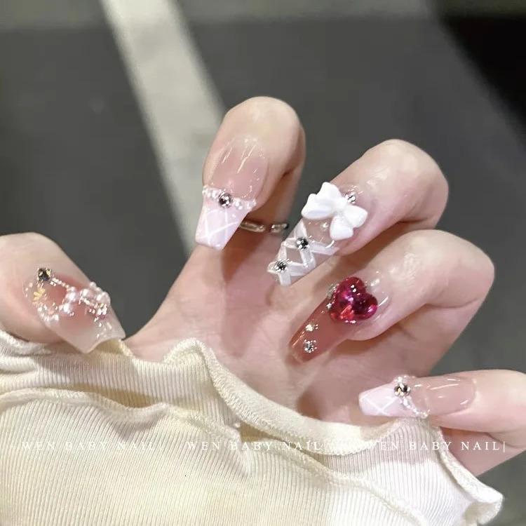 Cute Pink Sweet Princess Removable Handmade Wear Nail Art Y2K Vitality Girl Short Fake Nails Blush Bow Nail Patch 250319