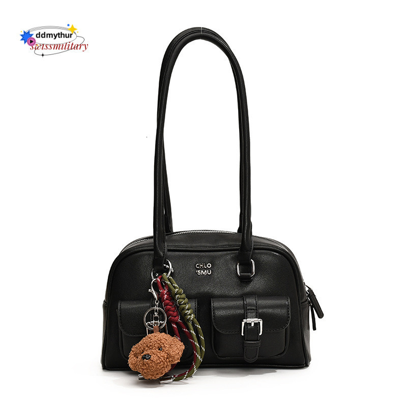 Advanced matte women's with large capacity underarm tote bag, new fashionable and niche commuting shoulder bag #40 ddmythur