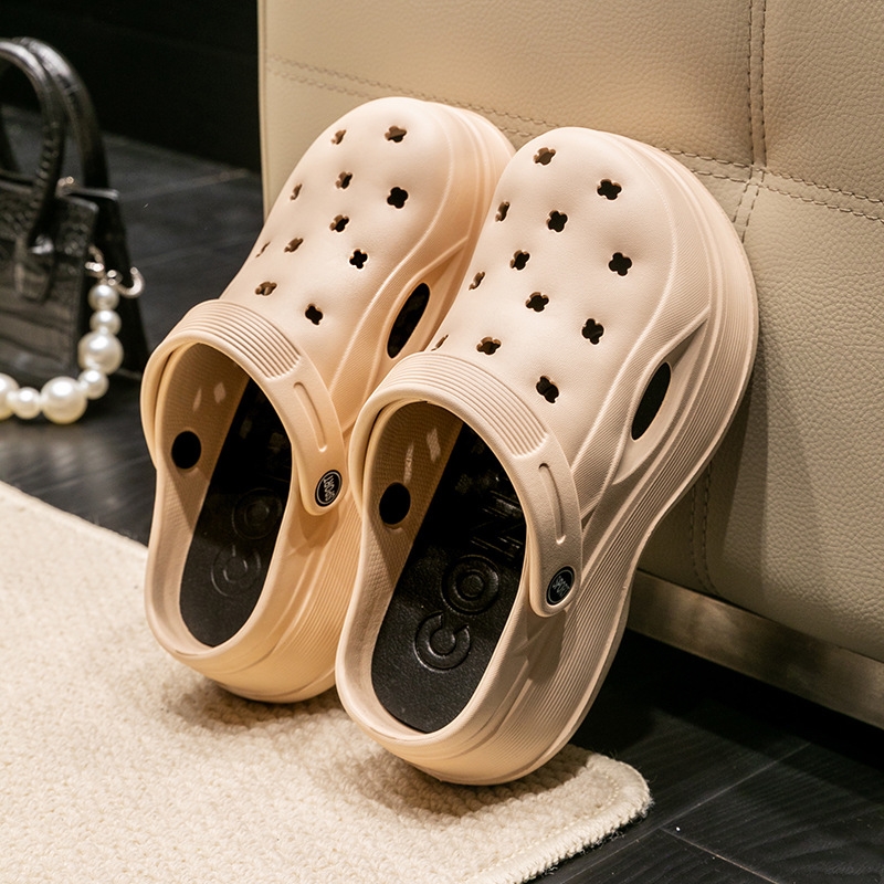free shipping designers Slippers 2025new hot Cave shoes, summer men's slippers, large size for home and outdoor wear