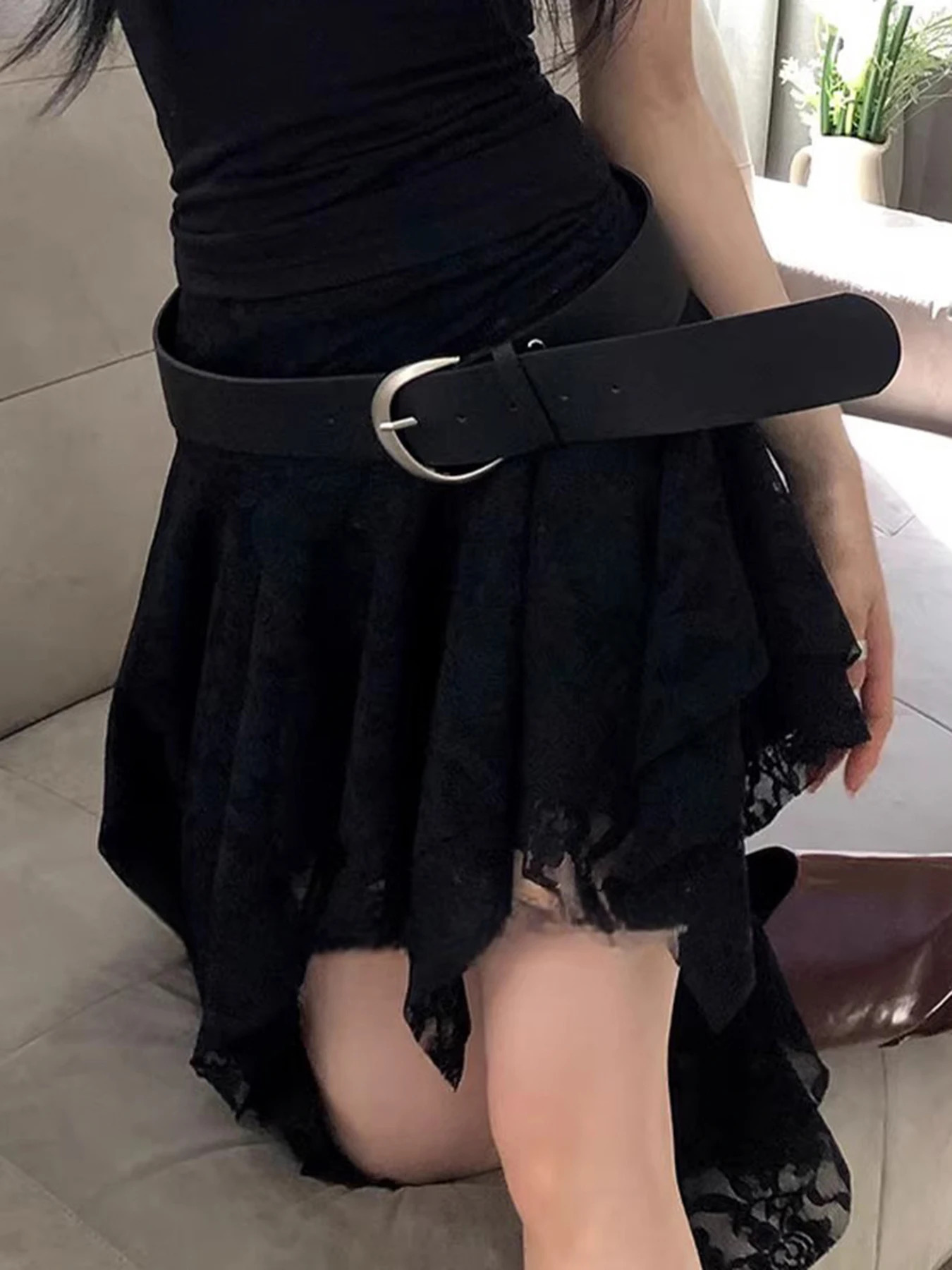 Rockmore Asymmetrical Lace Skirt Women Goth Street Ruffle Hem Mini Skirt Korean Harajuku Tiered Layer Pleated Skirts 90s Grunge 250320
