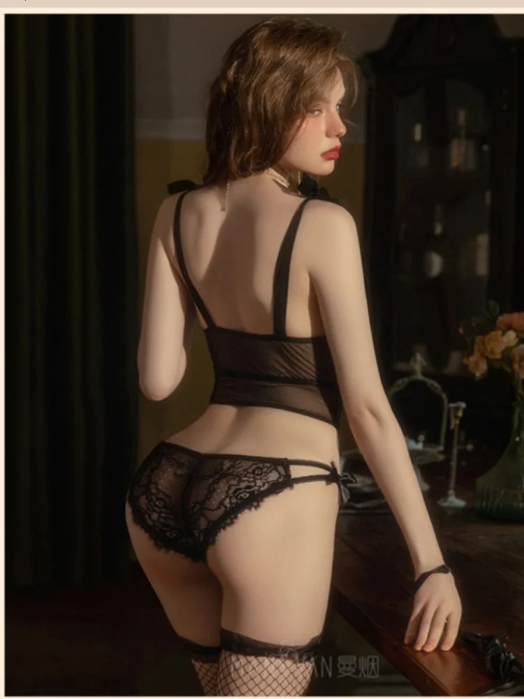 Sweet Sexy Ladies Bra Set Fishbone Corset Spicy Girl Lace Lingerie Strap Upholstery Gathered Type Thin Corset Women Bra Set 250320