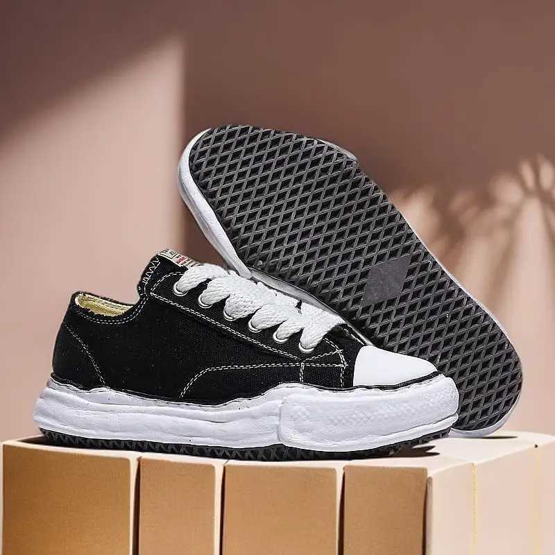 Mens and mens running shoes EVA shoe soles casual sports shoes flat shoes Zapatillas De Decorte Y250320