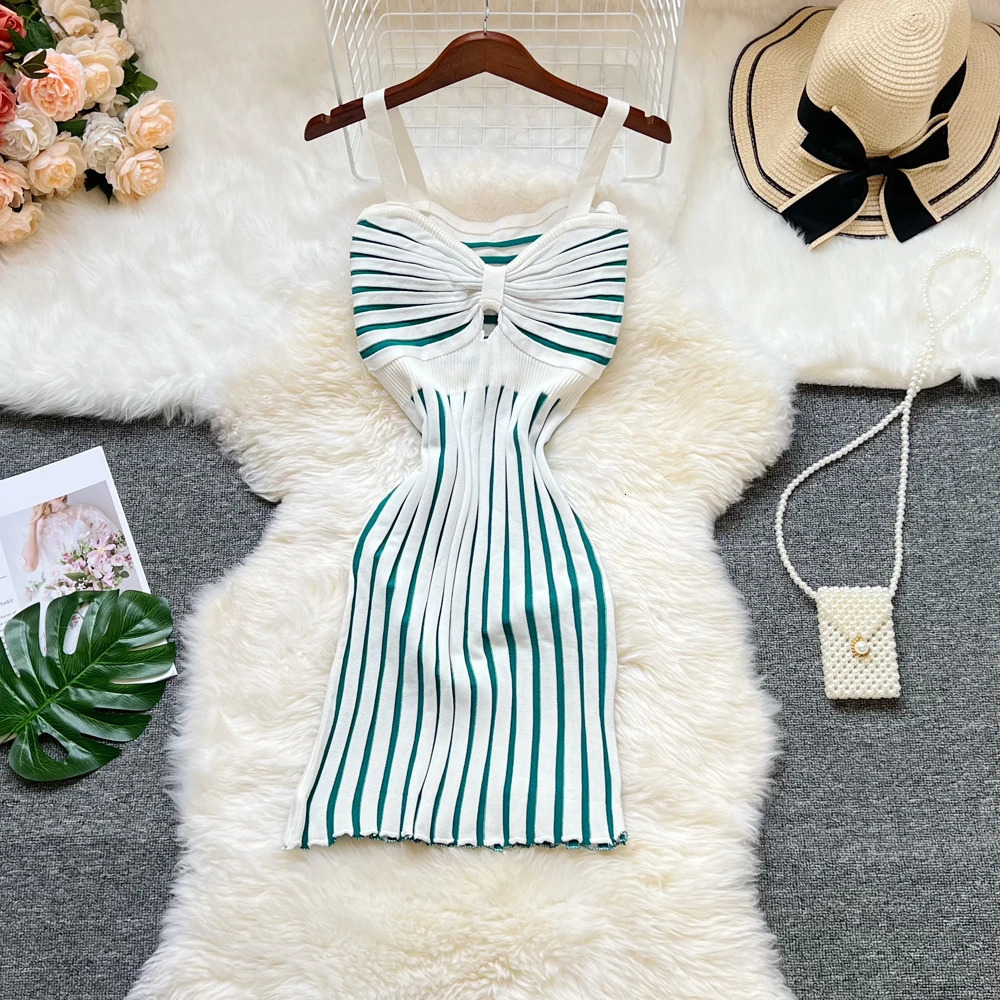 YuooMuoo Fashion Sexy Belt Mini Dress Womens High Waist Y2K Body Party Vacation Style Beach Vestdos Set 250320