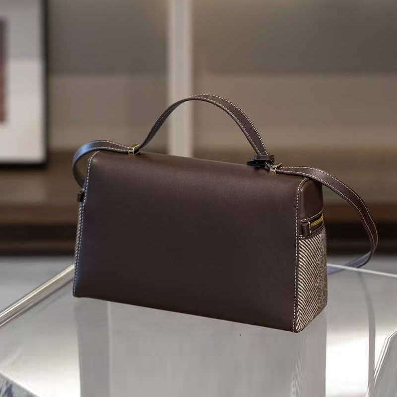 27 lunch box European and American high-end single shoulder crossbody women's underarm bag, 2025 new casual versatile fashion clothing
