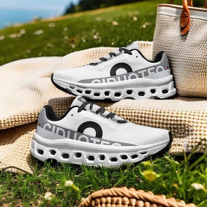 Fashion and Trendy Running Shoes Elevate Your Fortress in Casual Sneakers Y250320