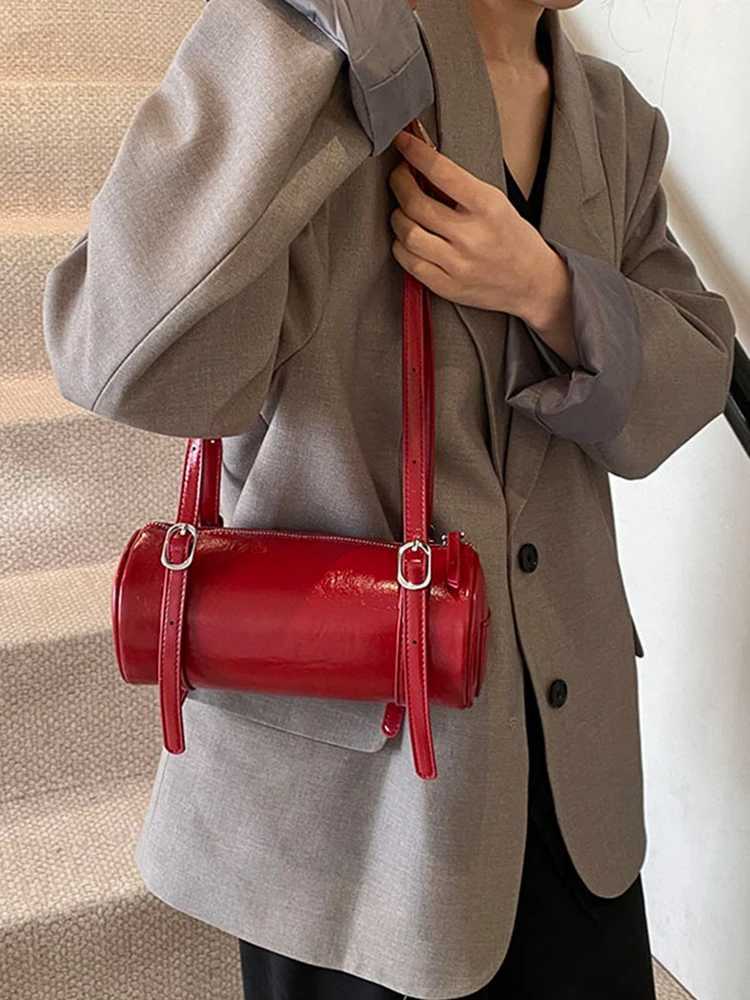 Womens PU shoulder bag cylindrical handbag zipper fashionable armrest bag adjustable shoulder strap fashionable handbag Y250320