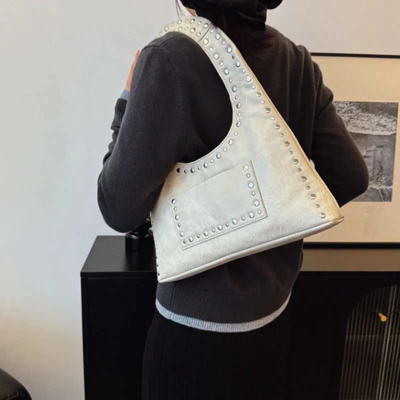 Retro Decorative Shoulder Bag Fashion Stud Wallet Punk Inspired Motorcycle PU Leather Underwear Womens Handbag Y250320