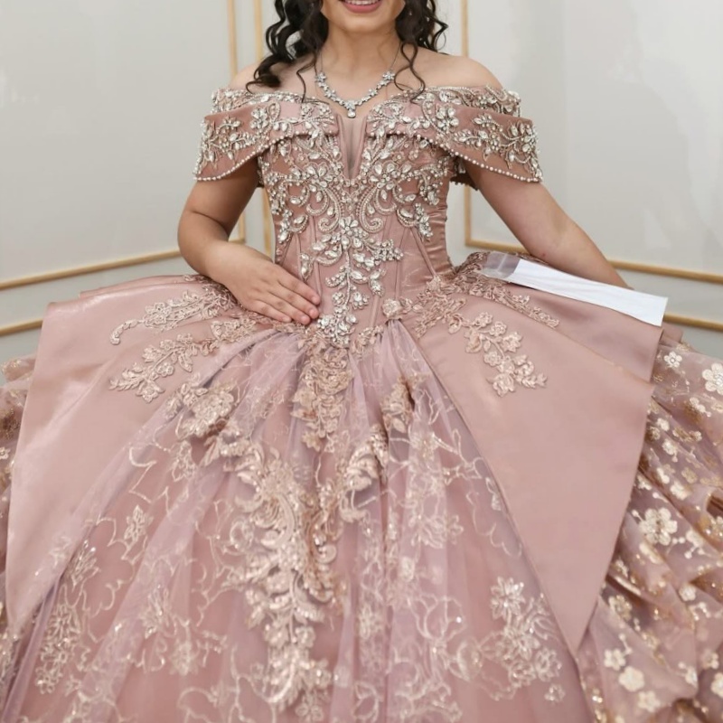 Pink Sparkly Princess Off Shoulder Quinceanera Dresses Lace Applique Beading Crystal Tull Sweet 16 Dress Ball Gown Vestidos 15 De anos