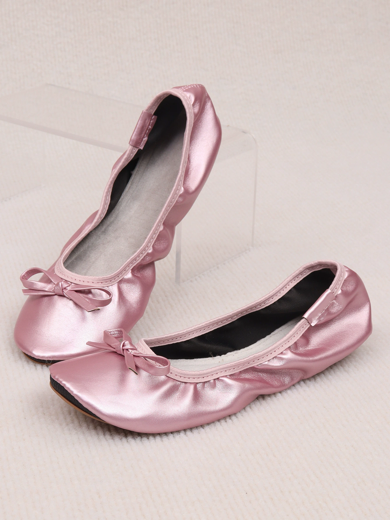 2025 Bow Ballet Flat leisure lady temperament Comfort Slip on Soft Sole Flats casual Shallow Mouth Single Shoes Female dancing shoes EU35-40 zhanyishe