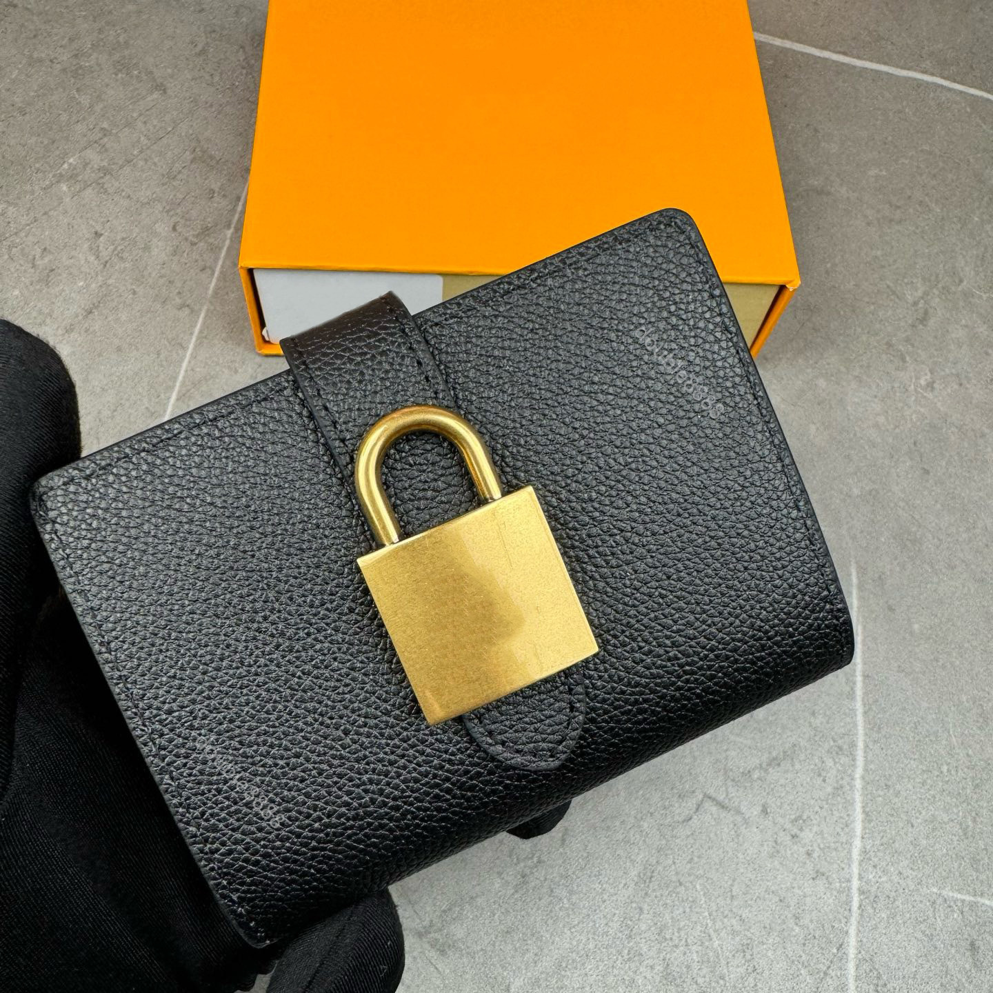 Designer lock Wallet Key Pouch Fashion leather Coin Purse Luxury Business Credit Card Holder Quality Ladies Casual Check Bags Folding wallet clutch