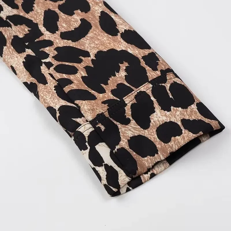 Y2K TRAF Leopard Print Jackets for Women Spring Chic Turndown Collar Coat Female Front Zipper with Pockets In Outerwear 250320