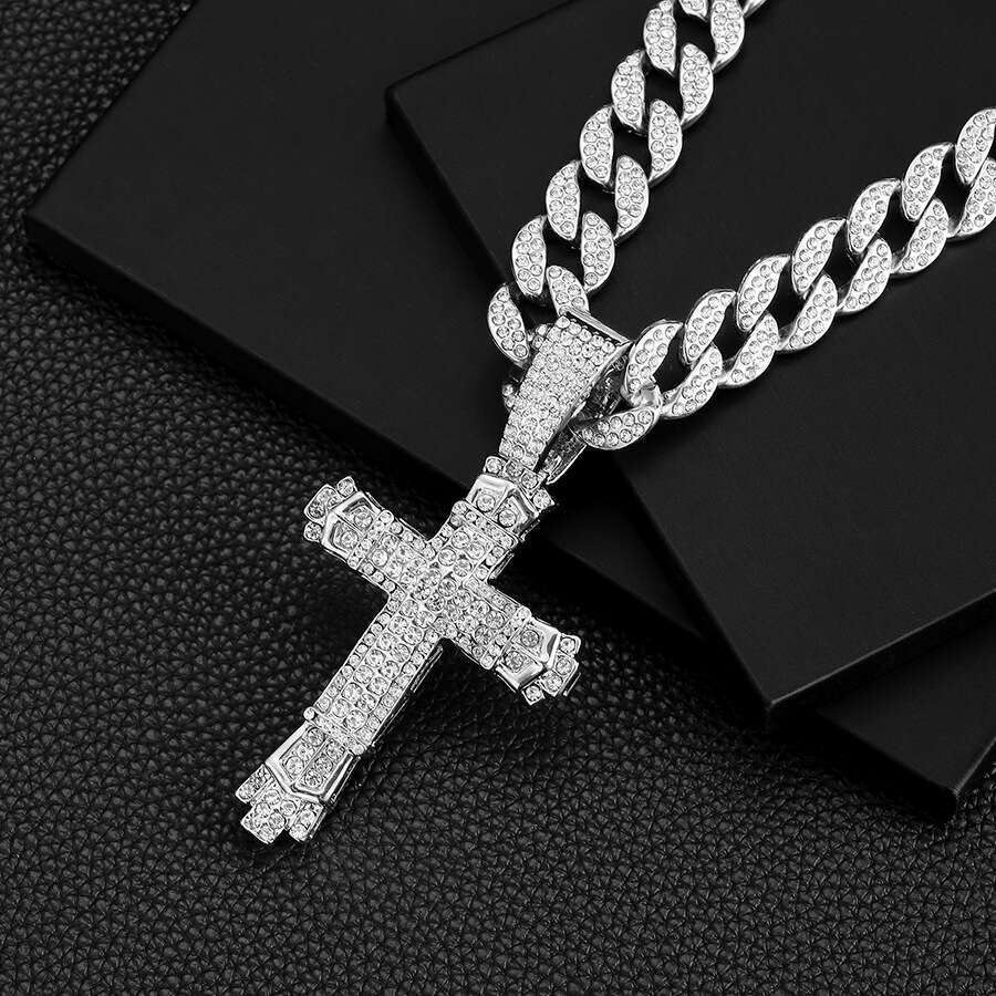 New Hip Hop Pendant with Personalized Creativity and Versatile Full Dia Zinc Alloy Cross Necklace for Men