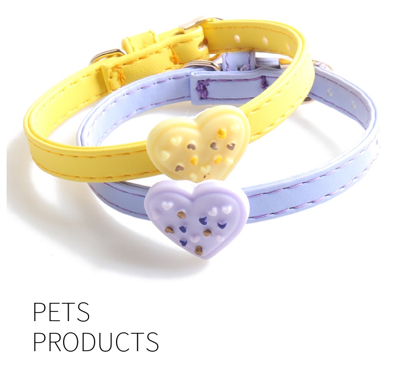 Soft Durability Leather Cat Collar with Bell and Removable Heart-shaped Cake Decoration Kitten Collar, Small and Big Cat Cute Collar for Boy Cats, Gir