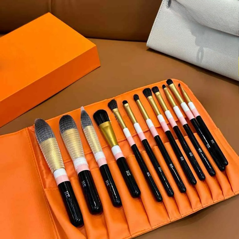 Designer Makeup Brushes Wool Loose Powder Brush Correcting BrushBlush Foundation Brush Complete Gift Set