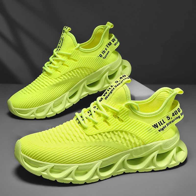 Sports shoes mens mesh breathable flat comfortable pad casual running shoes 2025 new fashion mens tennis shoes Y250320