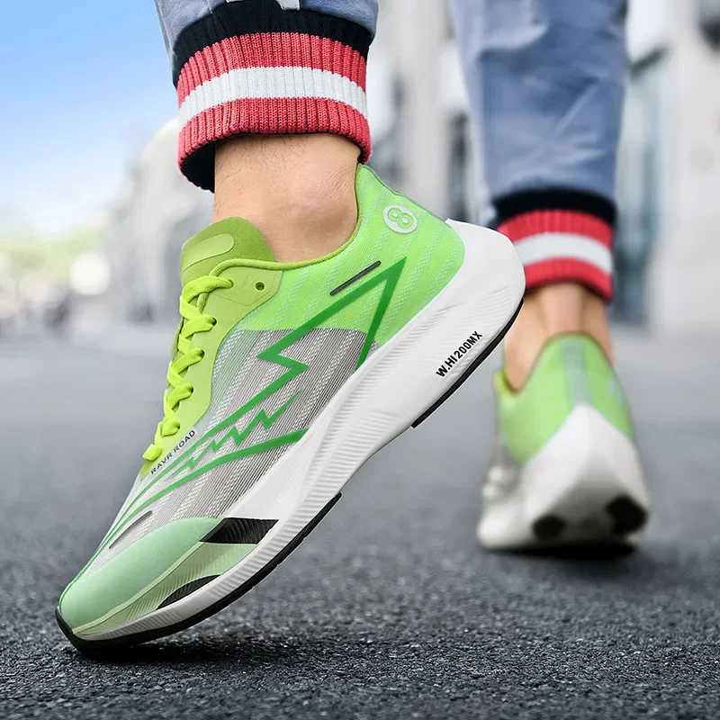 2025 Marathon Cushion Carbon Plate Sports Running Shoes Mens Breathable Lightweight Warm and Comfortable Professional Sports Shoes Y250320