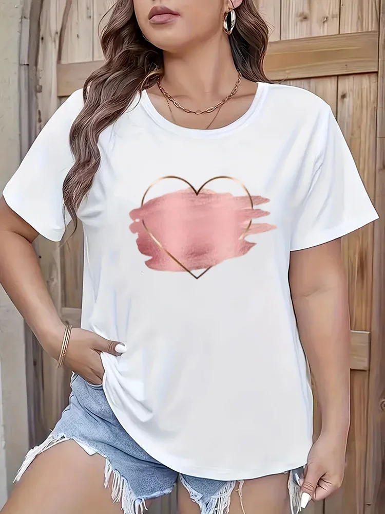 Loose Summer Short Sleeve Round Neck Plus Size Top Heart Tee Shirt Luxe Woman Tops in Large Sizes Fashion Womens Clothing 250320