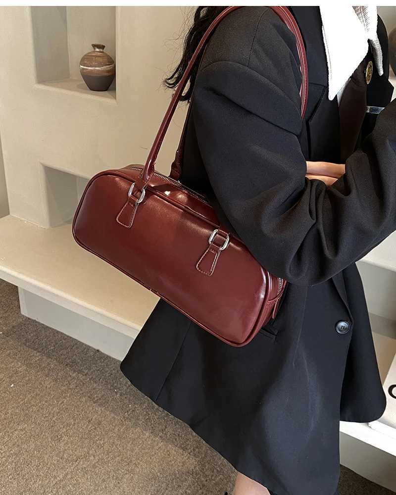 Solid color PU leather womens underwear bag 2024 spring Korean fashion retro simple shoulder bag womens handbag and wallet Y250319