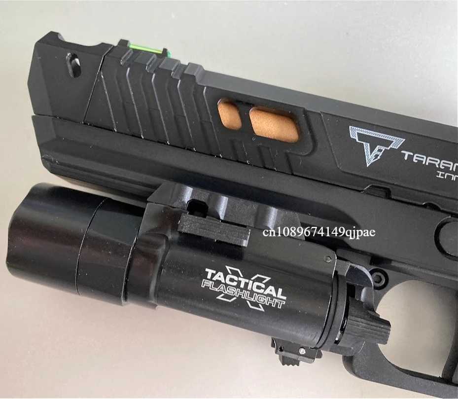 Tactical Surefir Style X300U X300 Ultra X300U-A Hand Gunner Flashlight Airgun Helmet Light Weapon Flashlight Flash 800 Lumens X250321