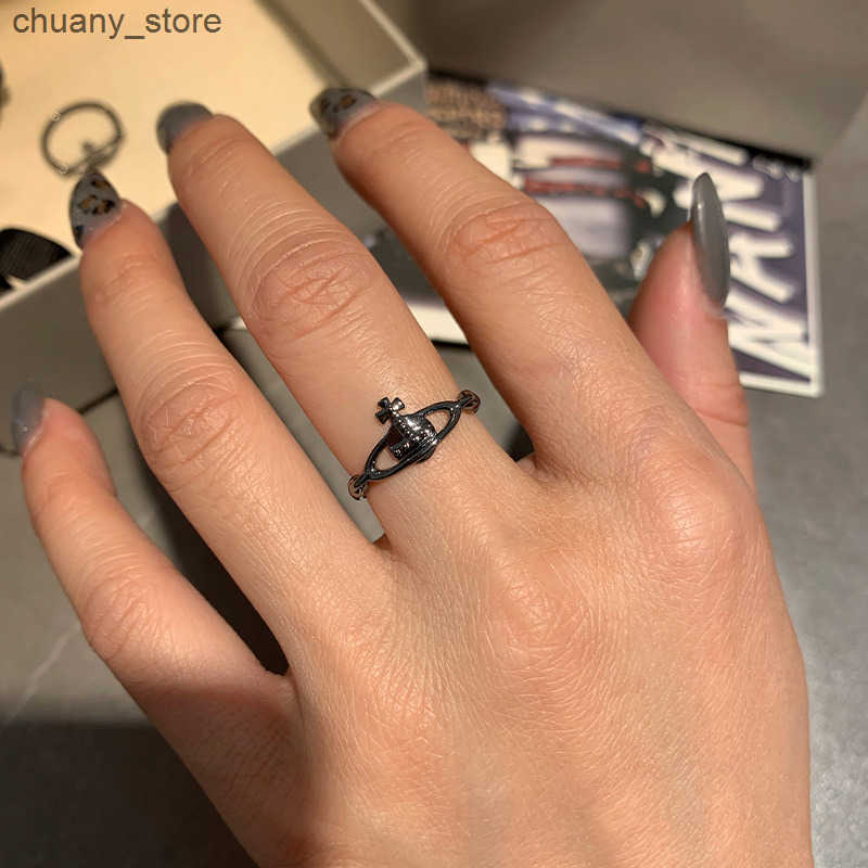 Solitaire Ring High version Empress Dowager can shake Saturn ring simple smooth surface hollowed out planet stacked index finger ring and bracelet z25