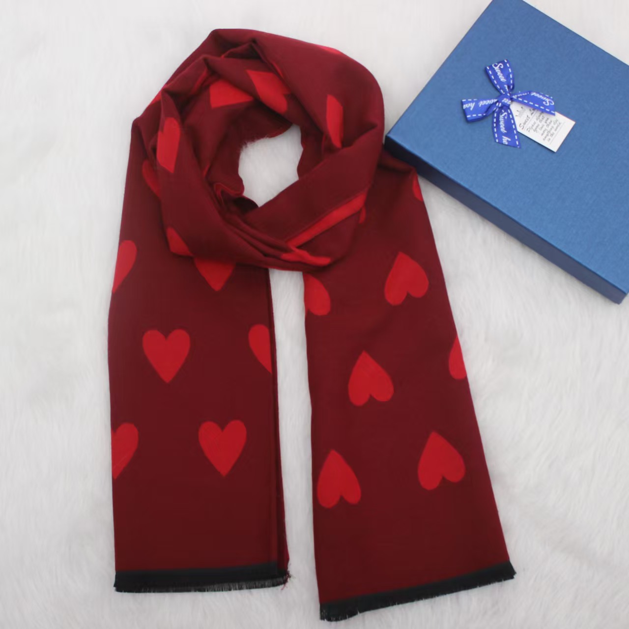 T326 Autumn and Winter Women's Love Heart Fashion Cute Jewelry Jacquard Cashmere Tassel Scarf Shawl