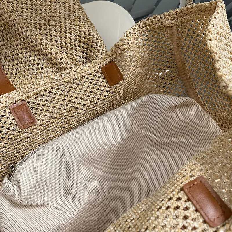 2025 New Str Woven Tote Womens Bag Designer Wicker New Beach One-shoulder Slanted Straddle Large Capacity Handbag Y250320