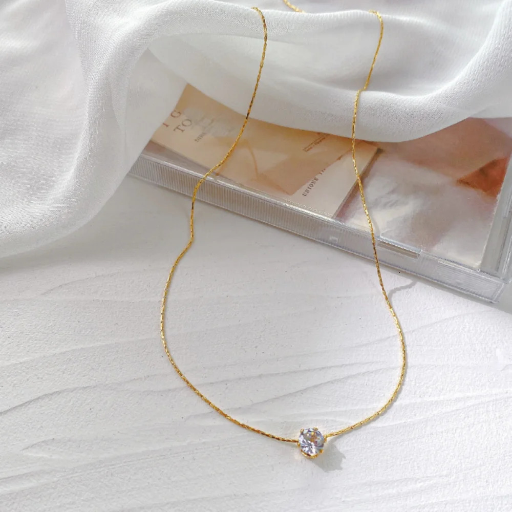 Stainless steel goldplated Dainty Minimalist Zircon Charm Anti Tarnish Chain round transparent Cz stone necklace 250313