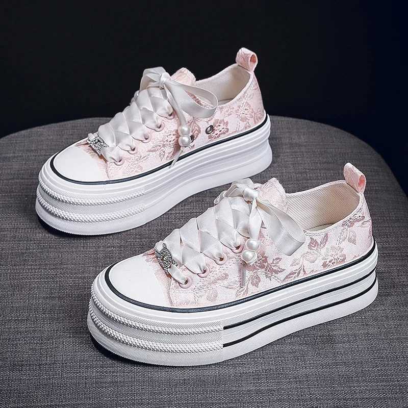 Wen Canvas Skating Shoes Casual Flat Sports Shoes Fem Fashion Cfort Slip on Sports Shoes Platform Vcani Shoes Y250320