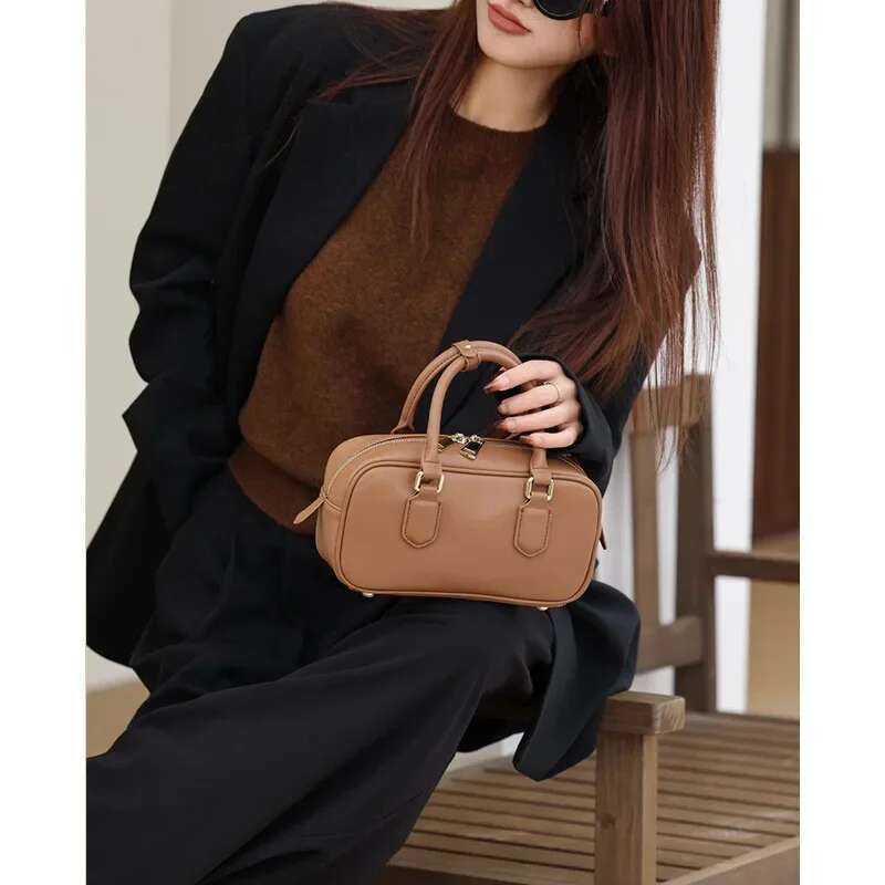 2024 New Genuine Leather Women Mini Tote High Quality Shoulder Crossbody Bags Retro Commute Handbags Ladies Boston Bag Black
