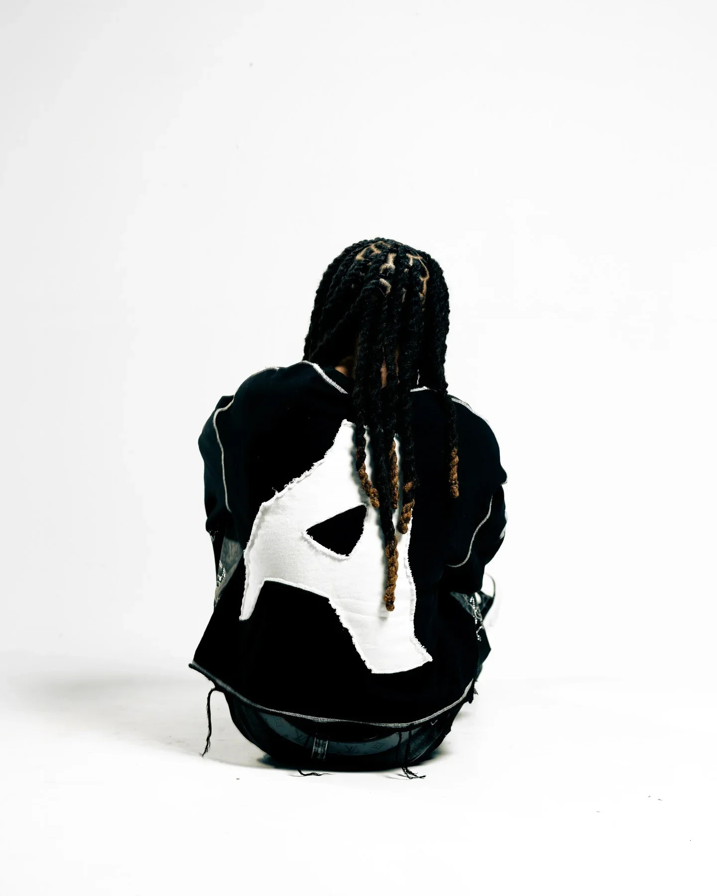 Harajuku long sleeved Tshirt Y2K hiphop oversized round neck casual Gothic clothing 250312