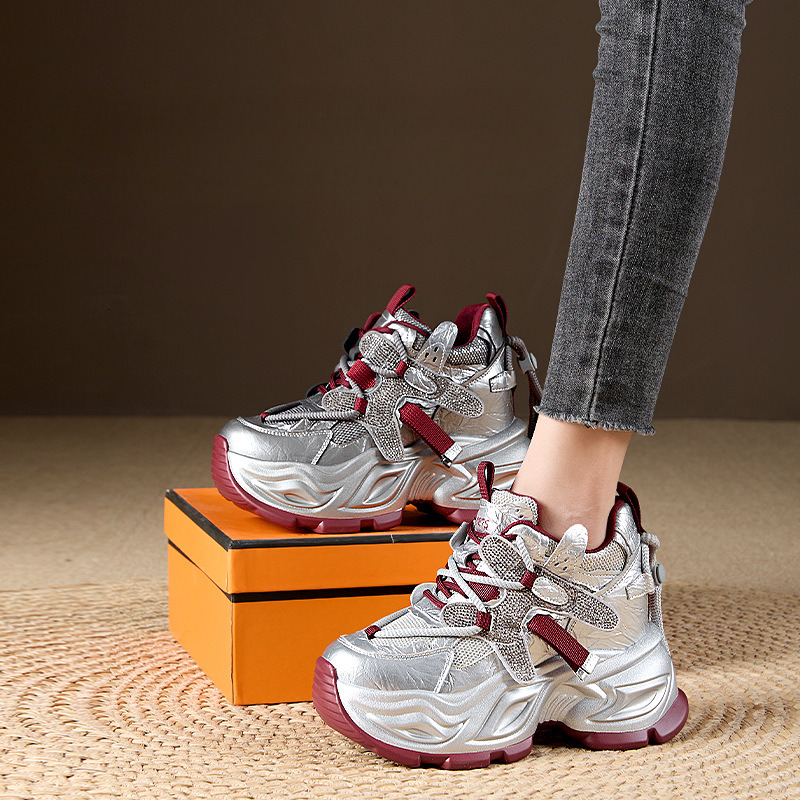 2025 New Water Diamond Thick soled Women's Shoes Designer Fashionable Multi functional Leisure Sports Sponge Cake Interior Height Increasing Wome