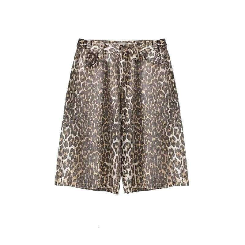 American leopard print camouflage printed denim shorts with straight design for men and women, wide leg cropped pants