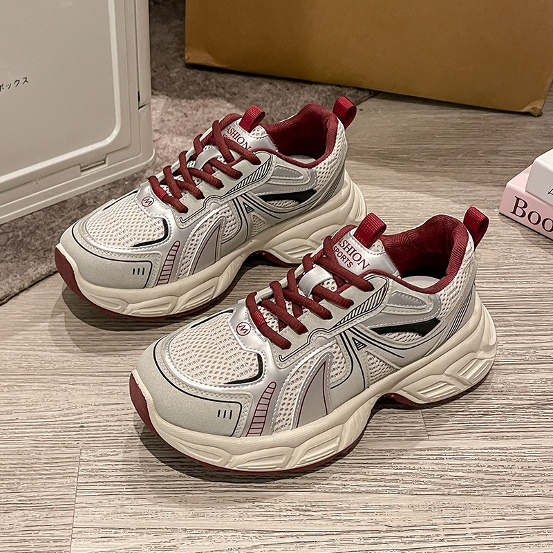 2025 new thick soled women's shock-absorbing casual shoes, lightweight soft sole, color blocked, breathable designer, fashionable sports running 