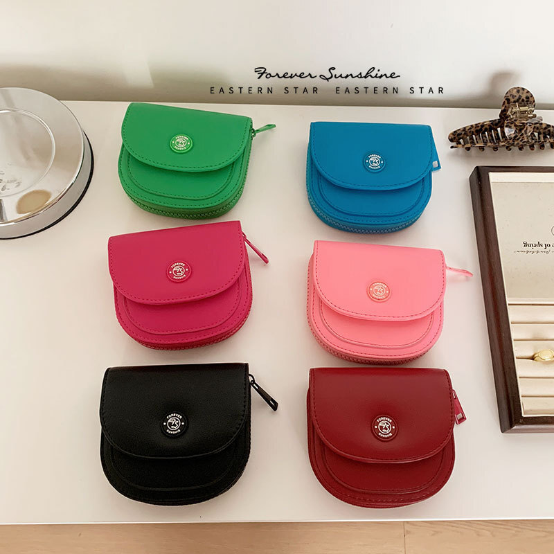 2025S Trend Designer Dopamine New Fashionable Women S With High End Feel Multi Slot Zero Wallet Two Fold Card Bag WALLET