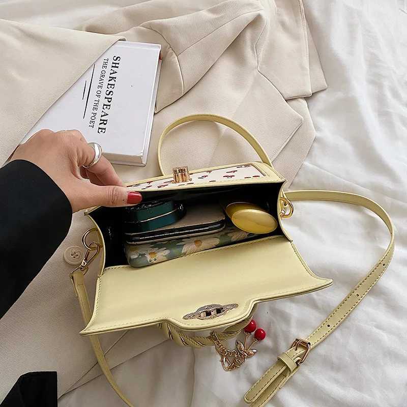 Fashion Casual Womens Handbag PU Cherry Pattern Decoration Ladies Mini Shoulder Bag Messenger Bag For Commute Shopping Outings Y250319