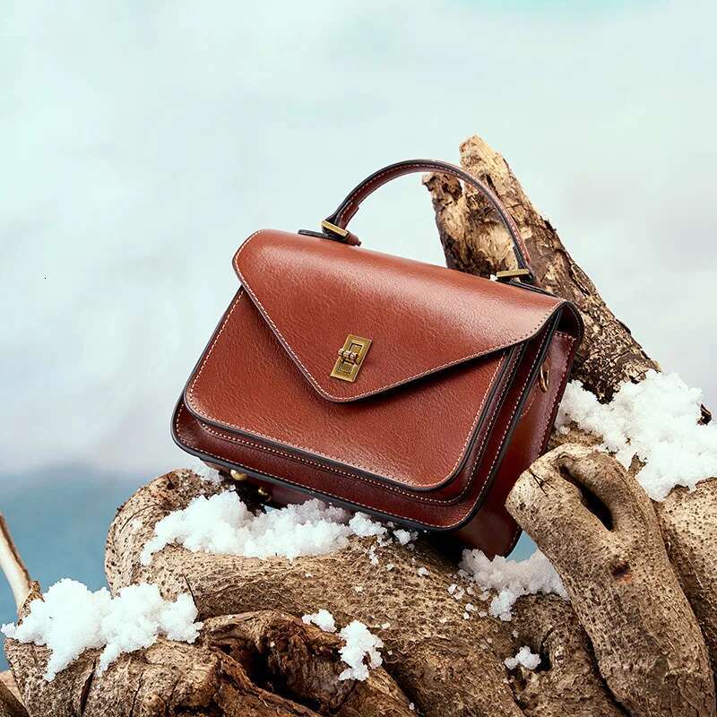 100% Genuine Women Shoulder Bags Retro Small Totes Soft Leather Ladies Messenger Bag Female Classic Satchels Brown 2023