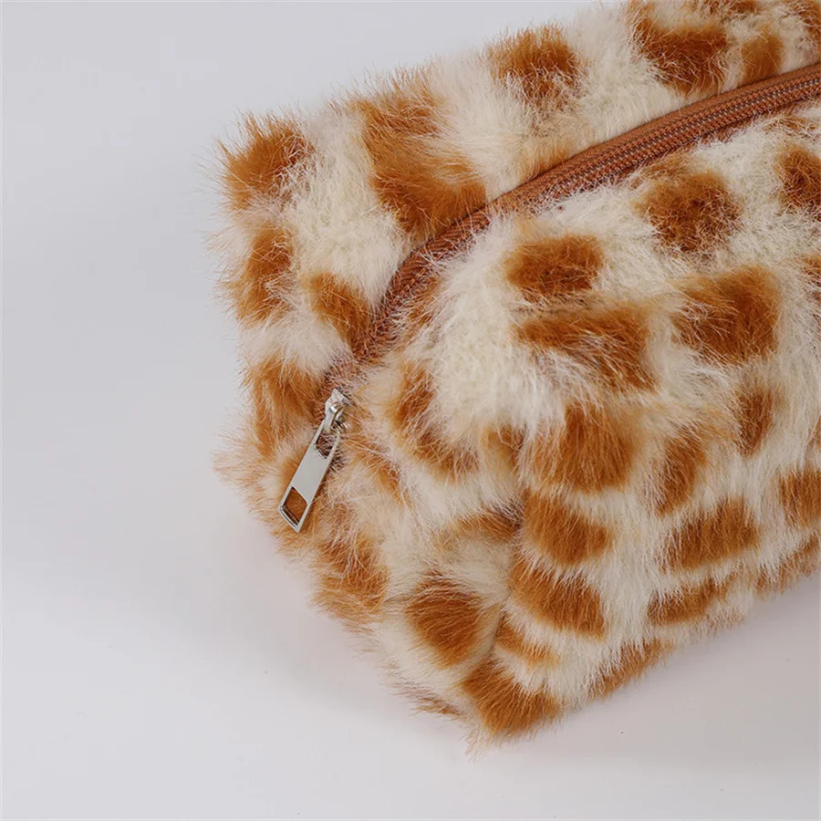 Leopard soft plush travel cosmetics lipstick brush storage bag toilet kit womens makeup handbag organizer bag pencil case 250320